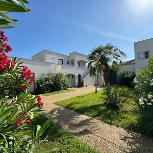 Cannes Апарт-отель